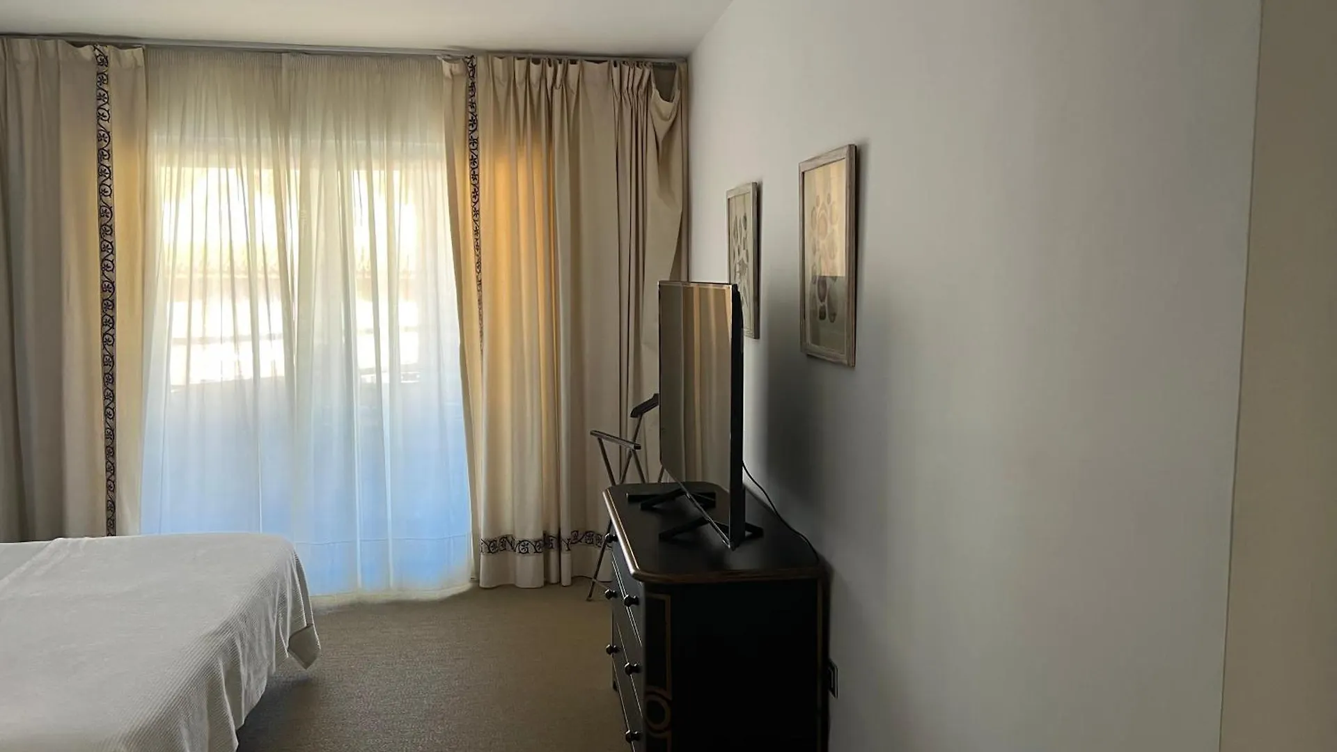Apartamento Puerto Sotogrande Marina 0*,